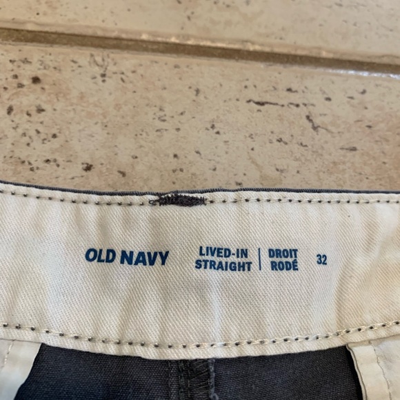 💜 Old Navy Men's Lived-In Straight Chino Shorts - Gray - Size 32 - Picture 2 of 6